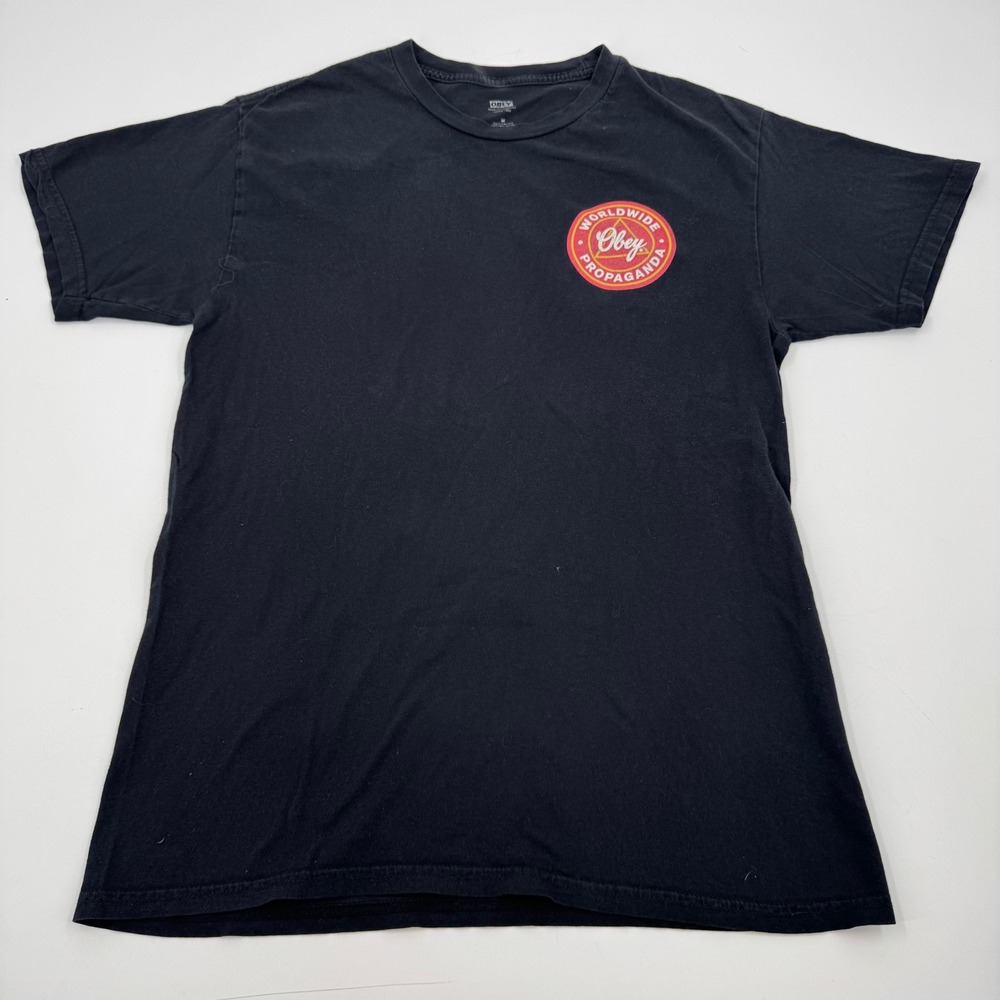 Obey Worldwide Propaganda Graphic Print Crew Neck T-Shirt Medium Distressed‎ Y2K